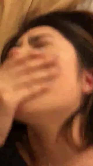 《말도 안하고 입에싸대는 새끼》  국산야동 한국야동