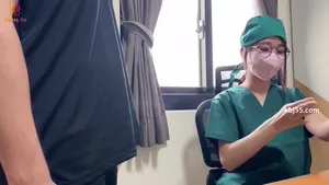 비뇨기과 여의사의 과잉진료  한국야동 국산야동